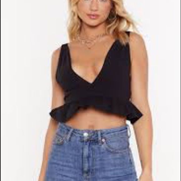 Nasty Gal Tops - 4/$20 ⭐️ Nasty Gal • Deep Down Plunging Crop Top in Black